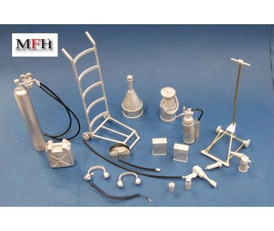 Pit Parts Set 1970's 1/20 - Model Factory Hiro - P992